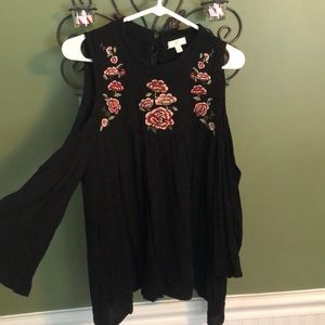 Charming Charlie cold shoulder floral top